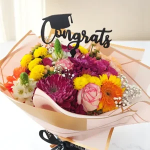 Arreglo Floral Colorido de Gerberas para Graduación en Cali
