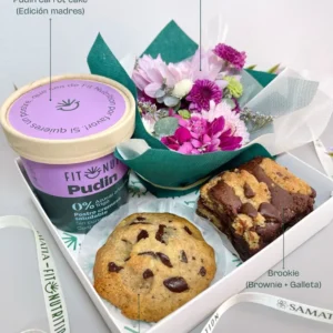 Arreglo Floral en Caja con Dulces, galletas, pudin y brownie en cali